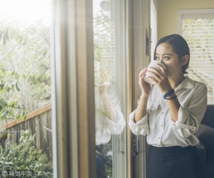 “月薪4000，但我看不起一次病”：多赚点钱吧，因为活着很贵