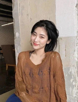 Jennie这件“洞洞衣”，治好了我的密恐